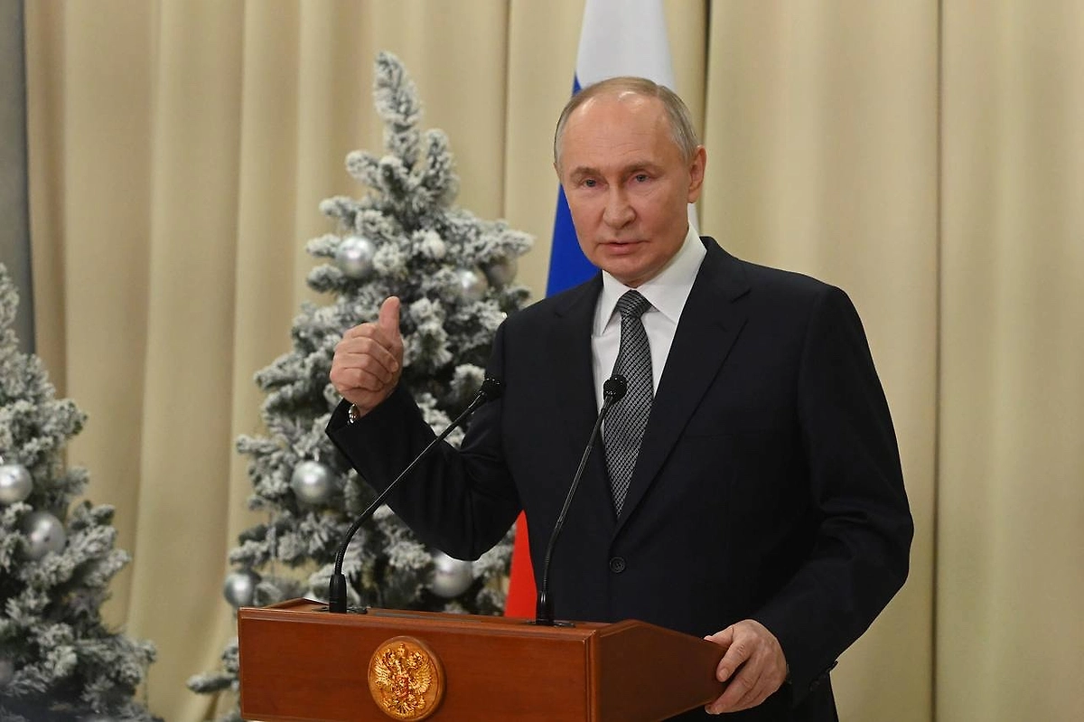 Владимир Путин. Обложка © Life.ru