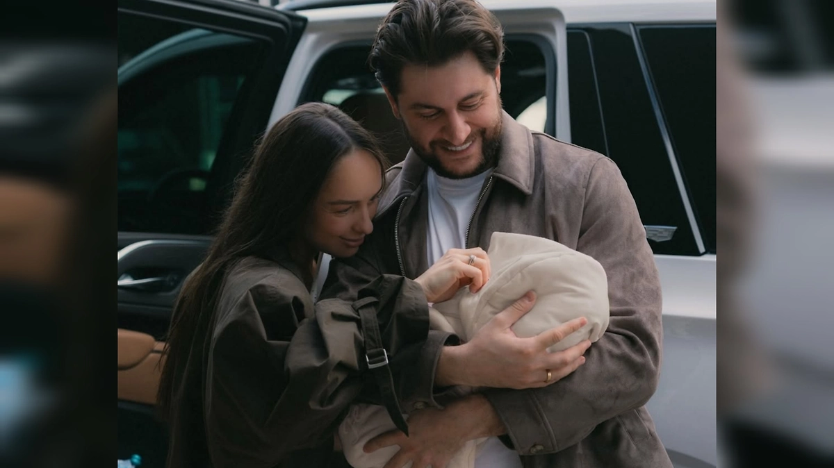 Мари Краймбрери и Дава (Давид Манукян) поженились и родили ребёнка в 2025 году. Фото © Instagram (признан экстремистской организацией и запрещён на территории Российской Федерации) / dava_m