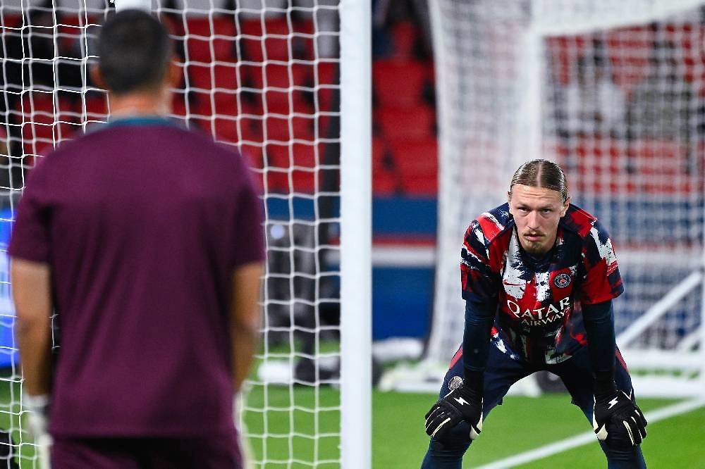 Российский вратарь французского клуба «Пари Сен-Жермен». Фото © ТАСС / Zuma / Panoramic