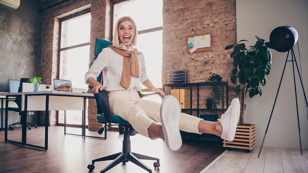 В декабре 2025 года нас ждёт самая короткая рабочая неделя. Обложка © Shutterstock / FOTODOM / Roman Samborskyi