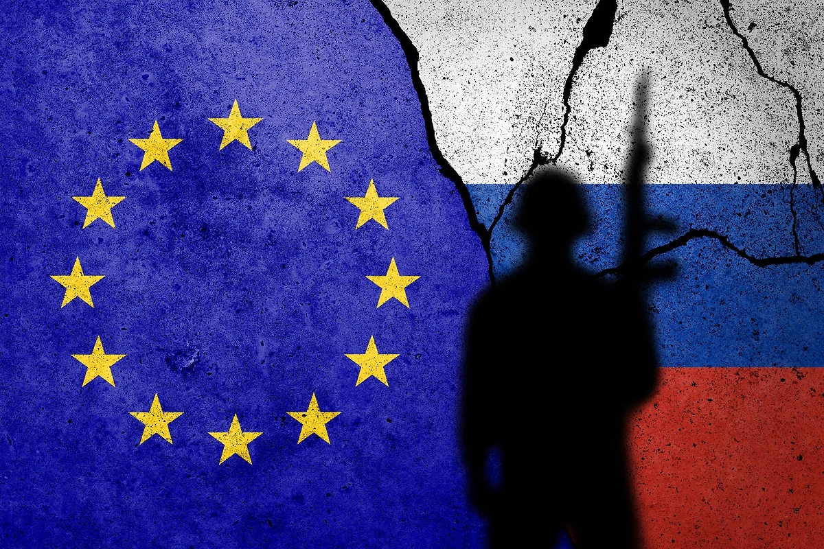 Обложка © Shutterstock / FOTODOM / Tomas Ragina