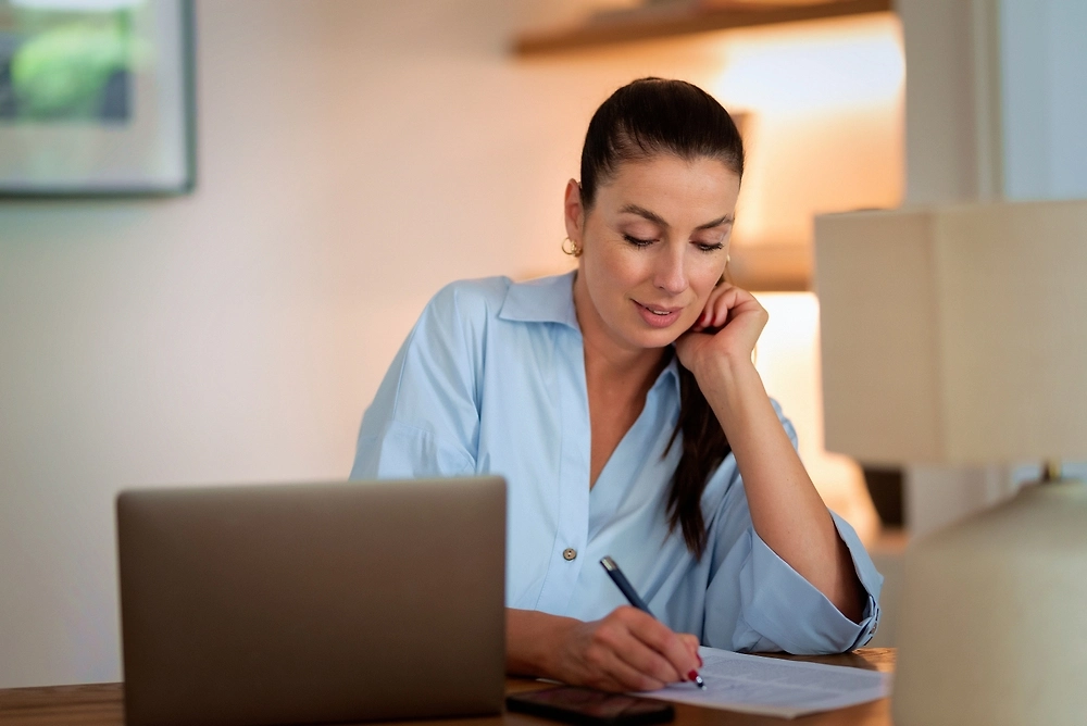 Как отличить реальную вакансию в Интернете от мошеннической? Фото © Shutterstock / FOTODOM / Kinga