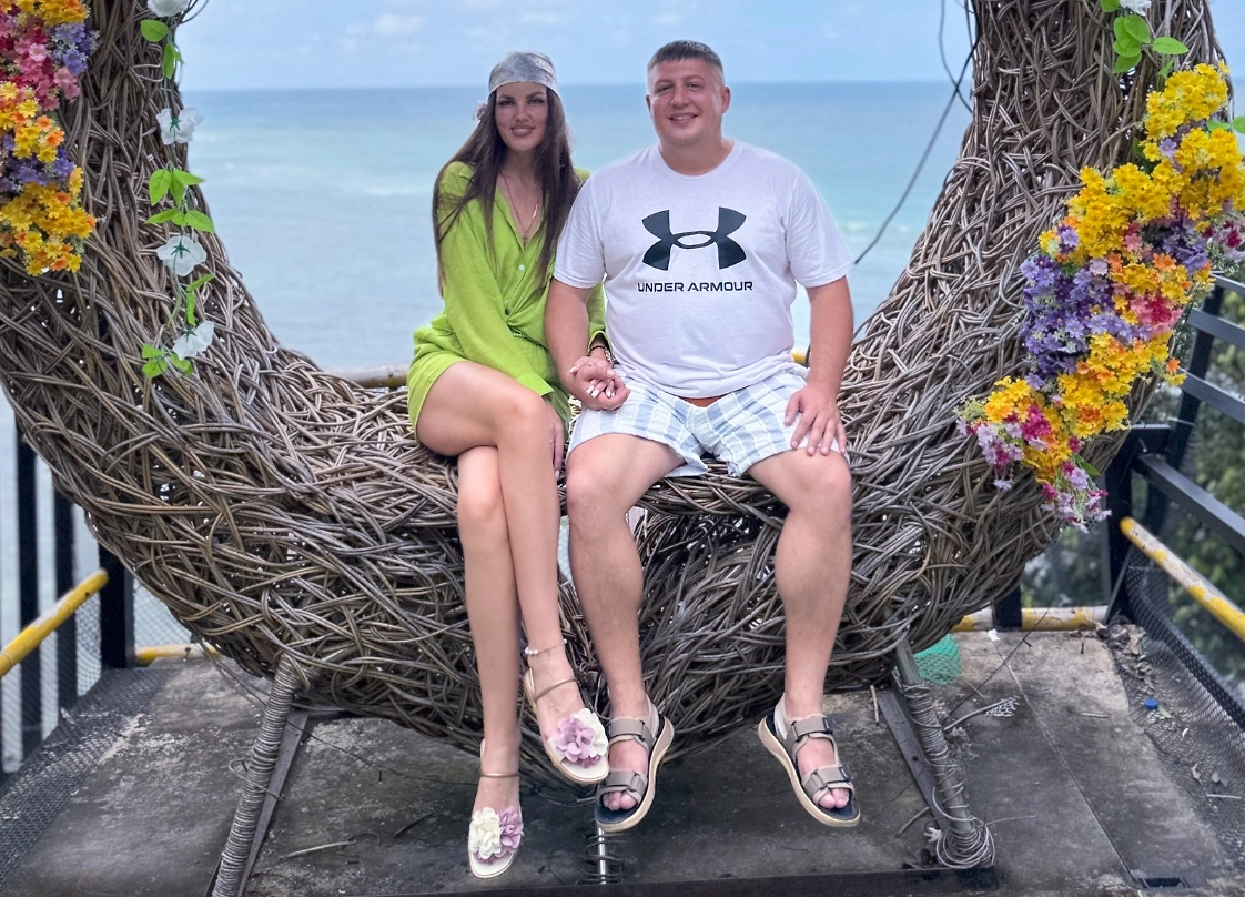 Артём и Елена Малицкие. Обложка © VK / Артём Малицкий