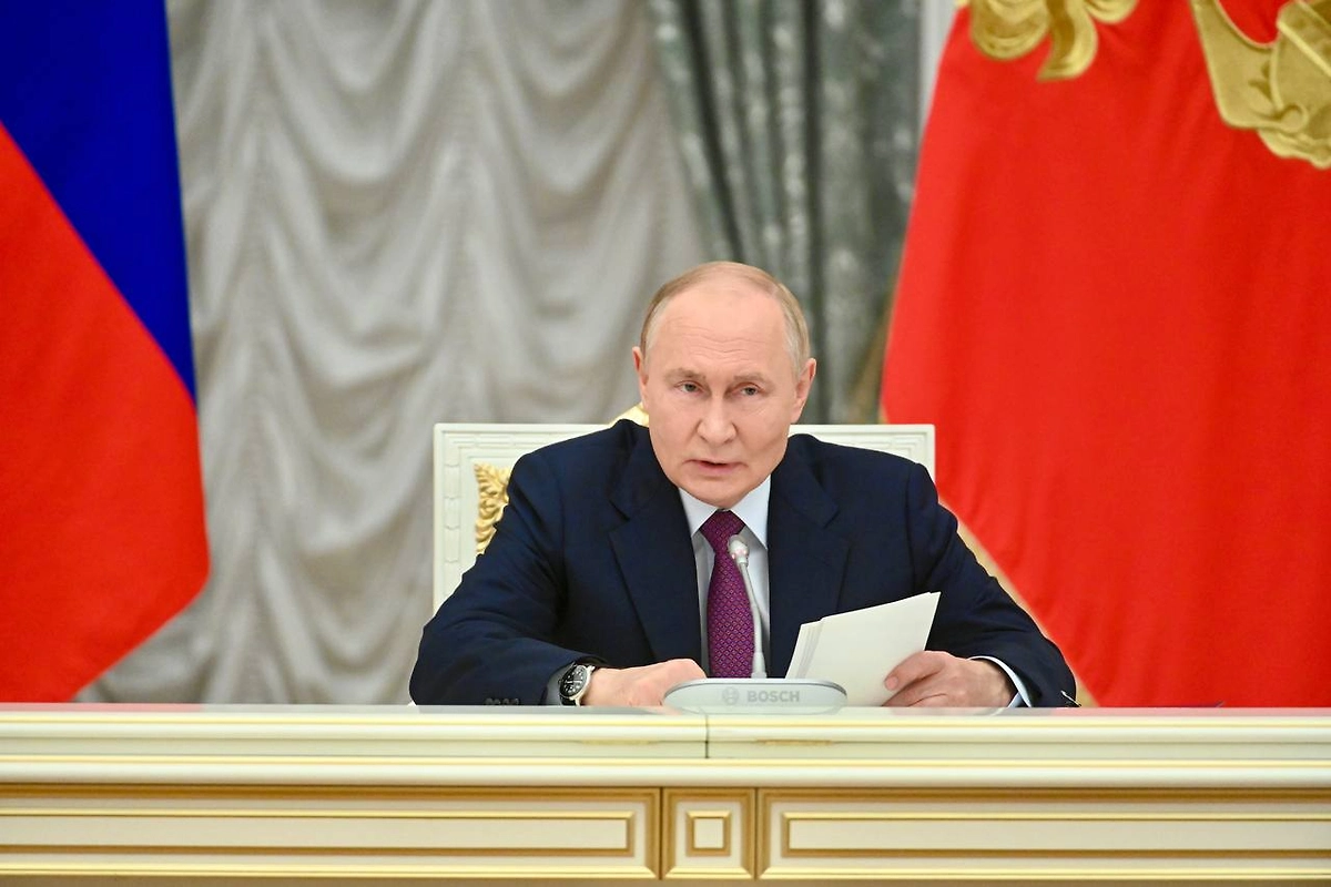 Владимир Путин. Обложка © Life.ru