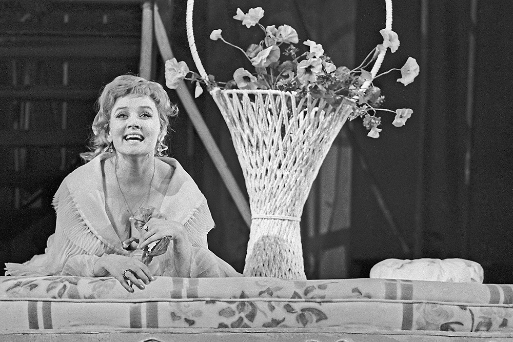 Как начиналась карьера Веры Алентовой. Фото © ТАСС / Михаил Строков