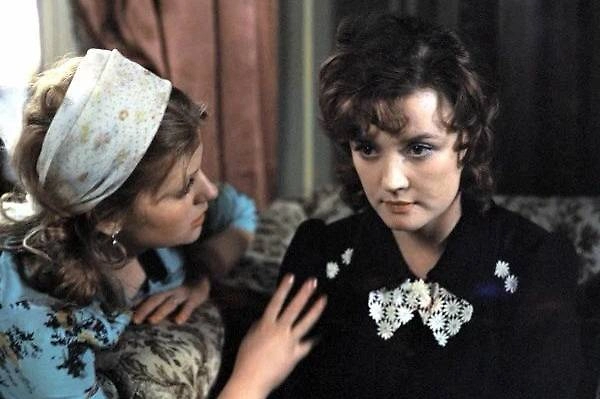 Вера Алентова в фильме «Москва слезам не верит». Фото © Кадр из фильма  «Москва слезам не верит», режиссёр Владимир Меньшов, сценарист Валентин Черных / Kinopoisk