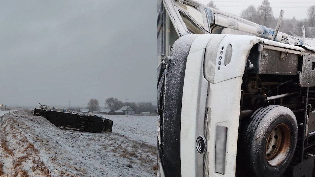 Автобус «Москва-Брест» попал в ДТП в Витебской области. Фото © Telegram / МВД Беларуси