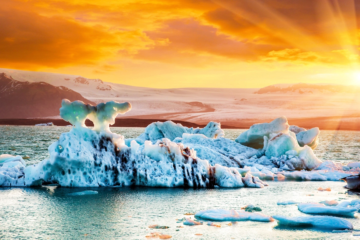 Таяние льдов в Арктике — к чему приведёт. Фото © Shutterstock / FOTODOM / Andrij Vatsyk