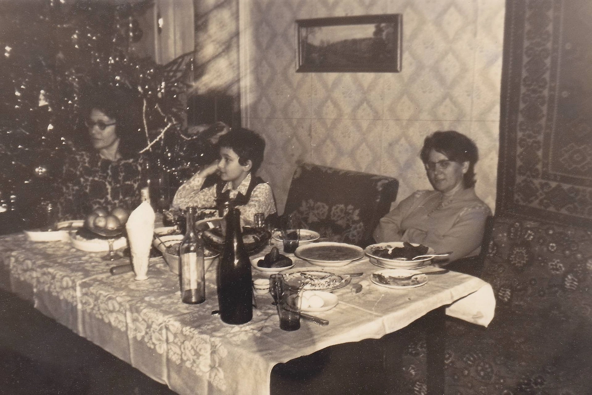 От дефицита к душевности: чему учит советский Новый год. Фото © Shutterstock / FOTODOM / fotoak