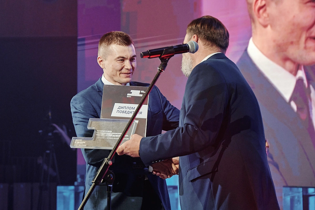 Победители второго сезона Премии Президентской платформы «Россия – страна возможностей». Фото © Предоставлено Life.ru