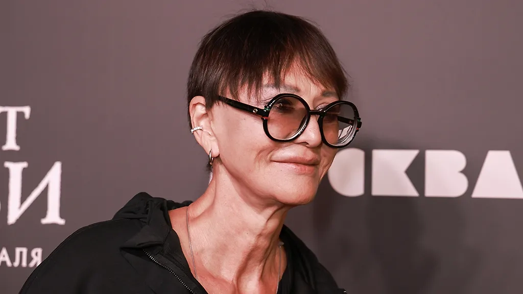 Ирина Хакамада. Обложка © ТАСС / Владимир Гердо