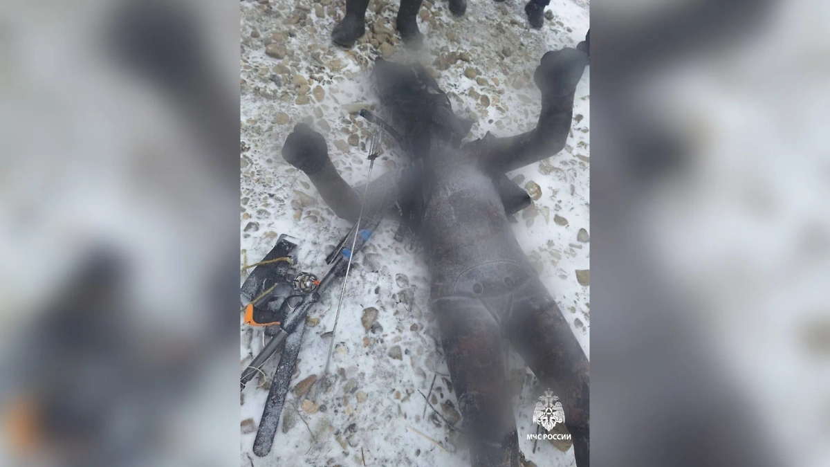 Тело погибшего подводного охотника нашли в в Мелеузовском районе Республики Башкортостан. Обложка ©  Telegram / МЧС Башкортостан