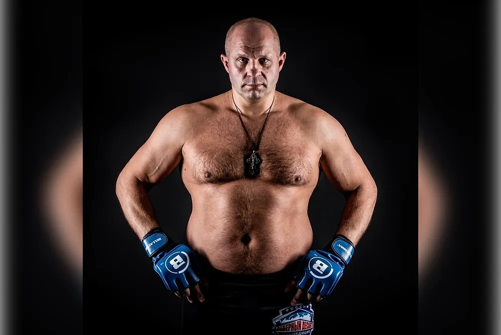 Фёдор Емельяненко. Обложка © Х / Bellator MMA