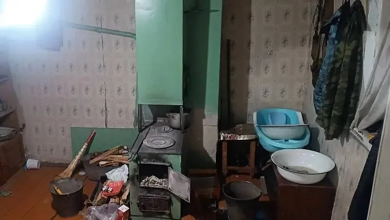 Квартира, где жила семья. Фото © VK / СУ СК России по Новосибирской области