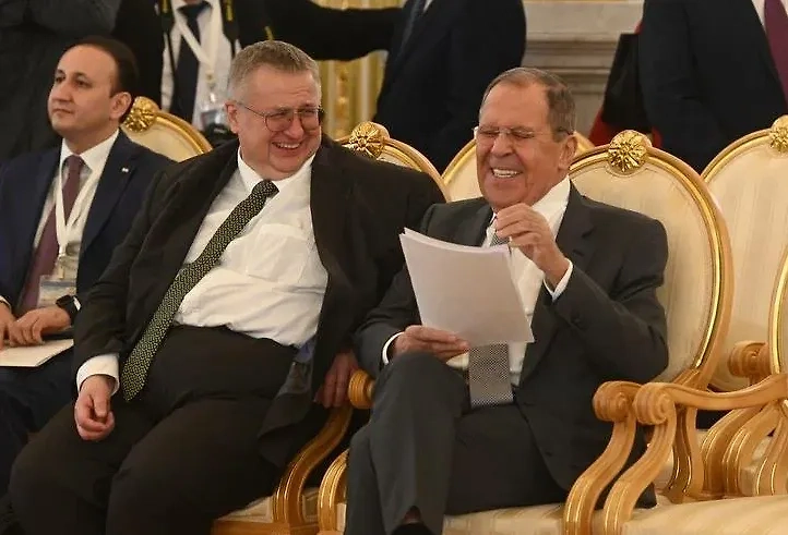 Сергей Лавров. Обложка © Life.ru