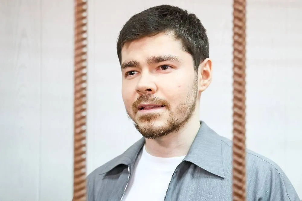 Аяз Шабутдинов. Обложка © ТАСС / Александр Щербак