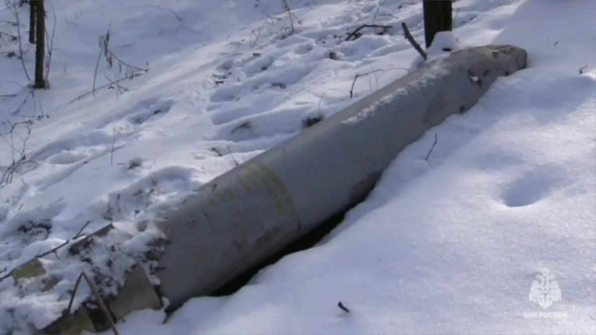 Французская ракета SCALP в Курской области. Обложка © VK / МЧС России