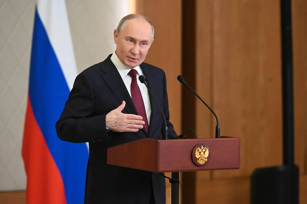 Владимир Путин. Обложка © Life.ru