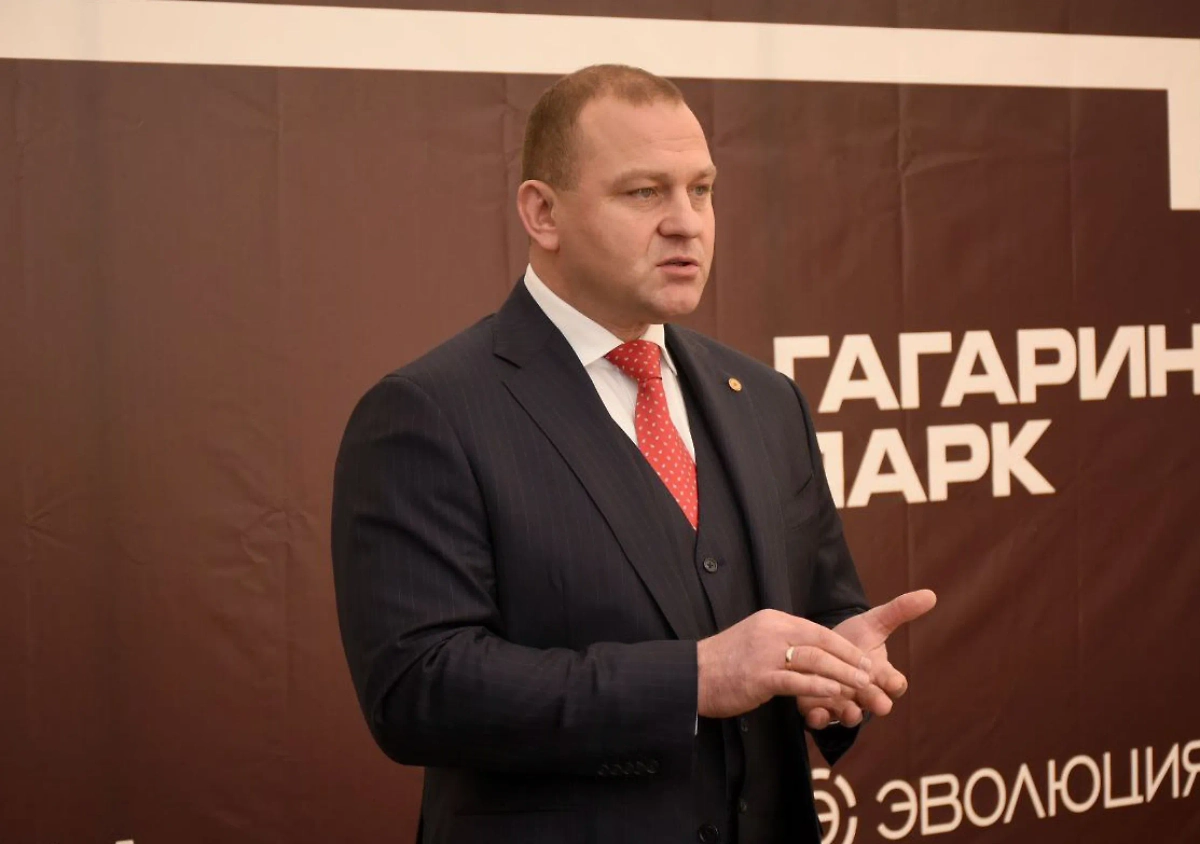 Сергей Салмин. Обложка © Telegram / Салмин. Напрямую