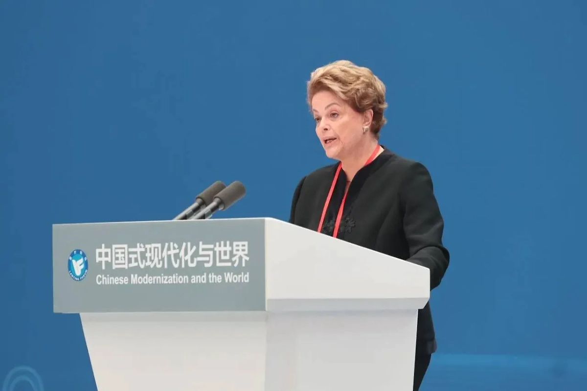 Дилма Руссефф. Обложка © Х / Dilma Rousseff