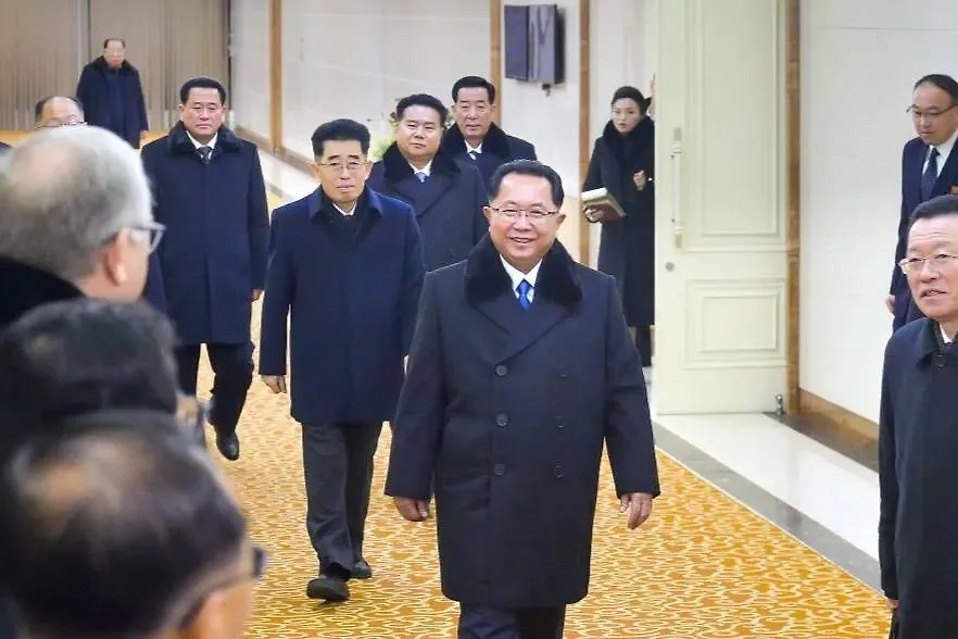 Делегация ТПК перед отправкой в Москву. Обложка © ЦТАК