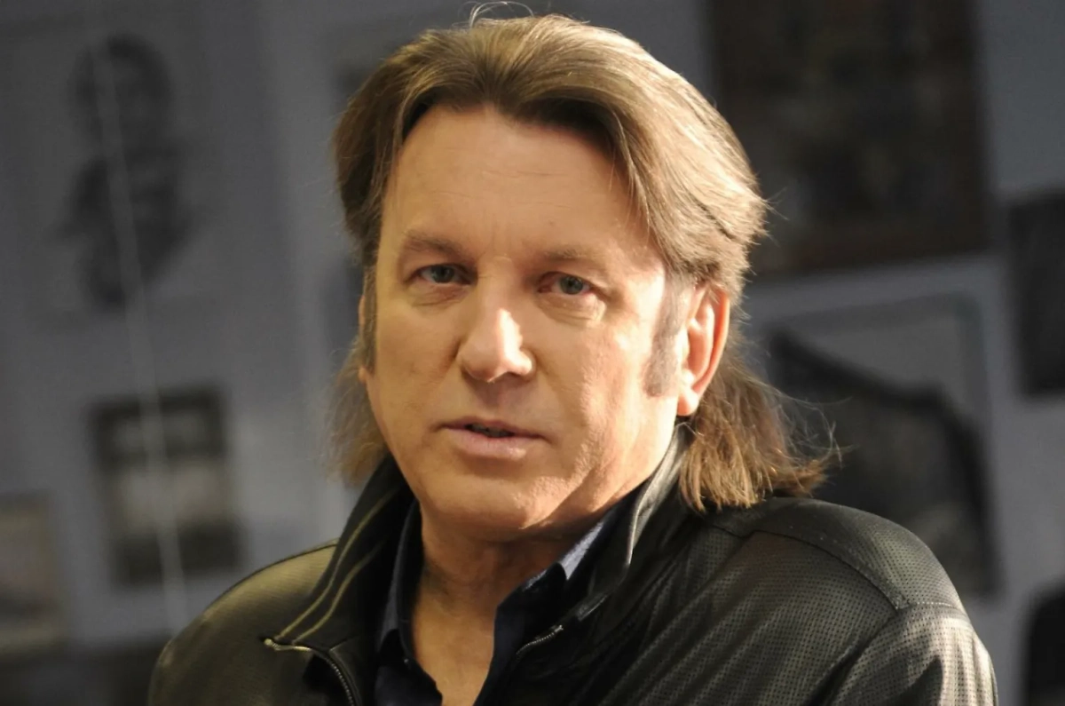 Певец Юрий Лоза. Обложка © kino-teatr.ru