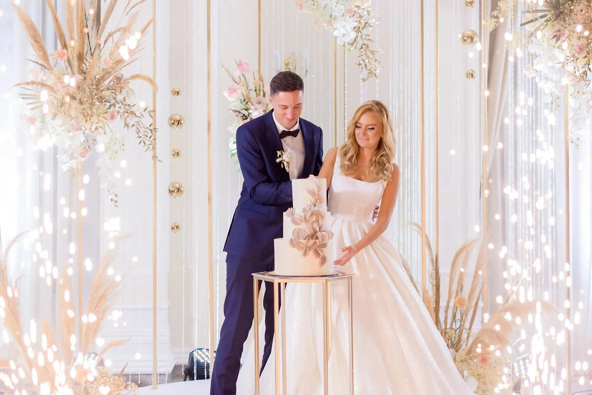 Можно ли жениться в марте 2025 года — приметы и суеверия. Фото © Freepik / freepic.diller