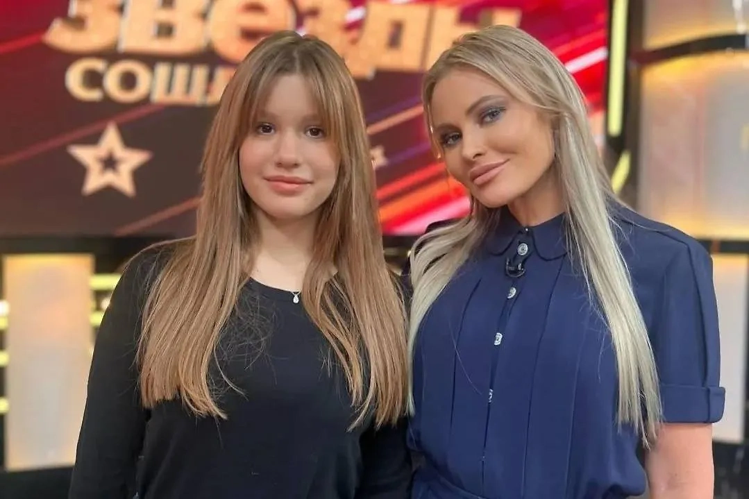 Дана Борисова с дочерью Полиной Аксёновой. Фото © Instagram (признан экстремистской организацией и запрещён на территории Российской Федерации)/ Danaborisova_official