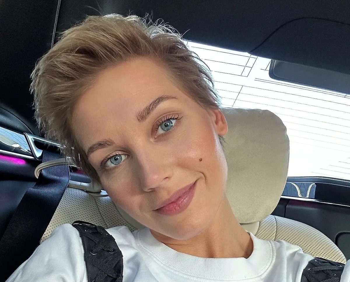 Кристина Асмус. Обложка © Instagram (признан экстремистской организацией и запрещён на территории Российской Федерации) / asmuskristina