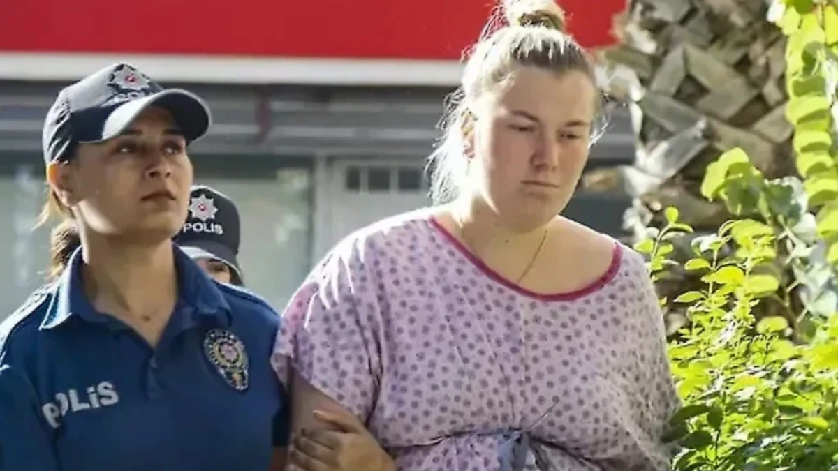 Екатерина, бросившая ребёнка в турецком аэропорту. Фото © DHA