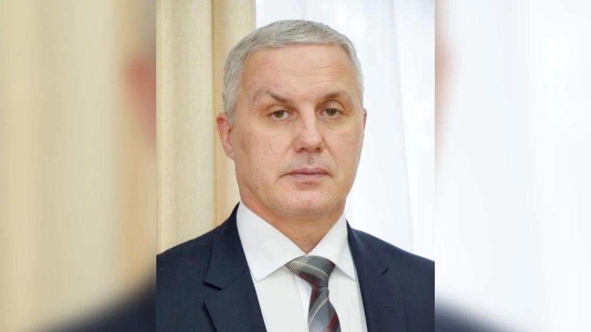 В отставку отправили главу Усть-Коксинского района Дмитрия Кочевова. Обложка  © Администрация муниципального образования Усть-Коксинского района