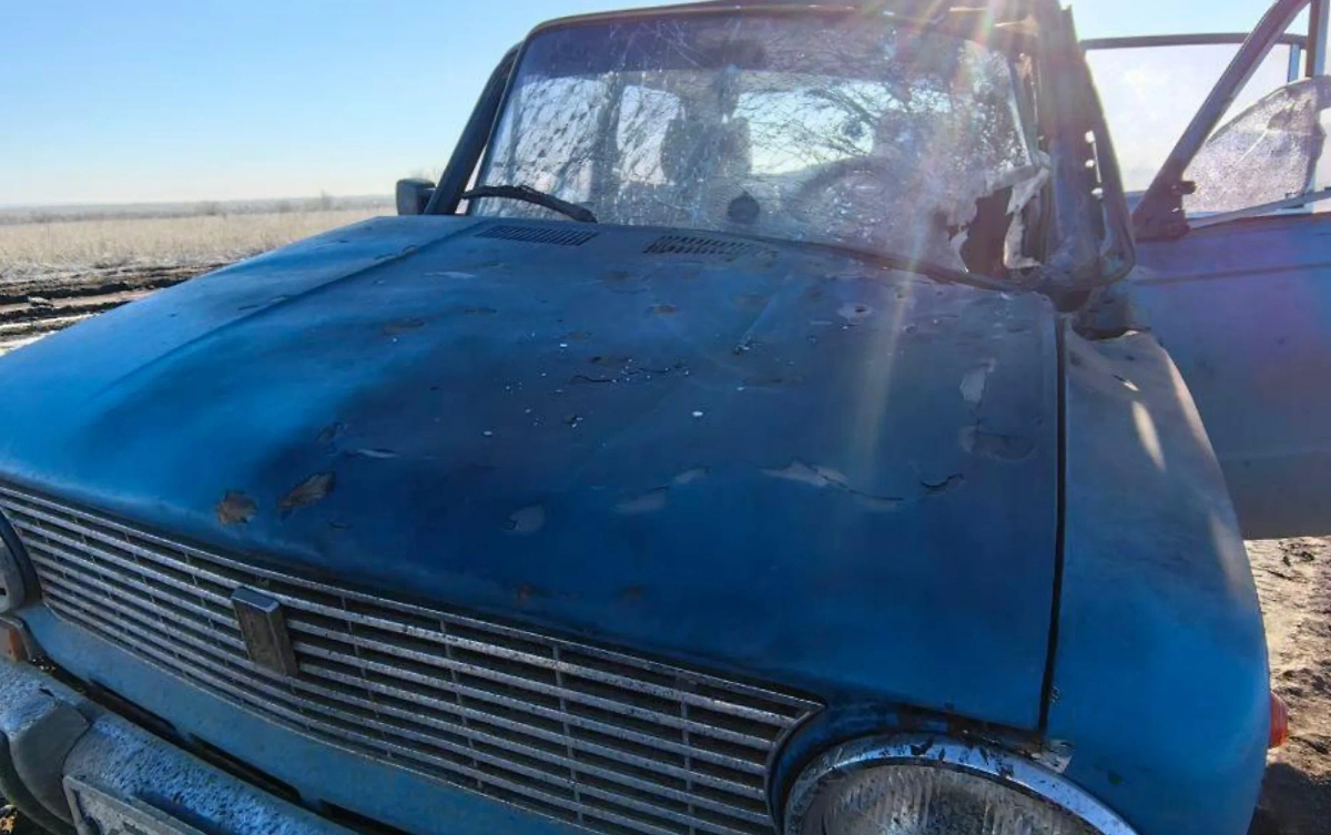 ВСУ ударили по легковушке в Запорожье. Обложка © Telegram / Балицкий Евгений