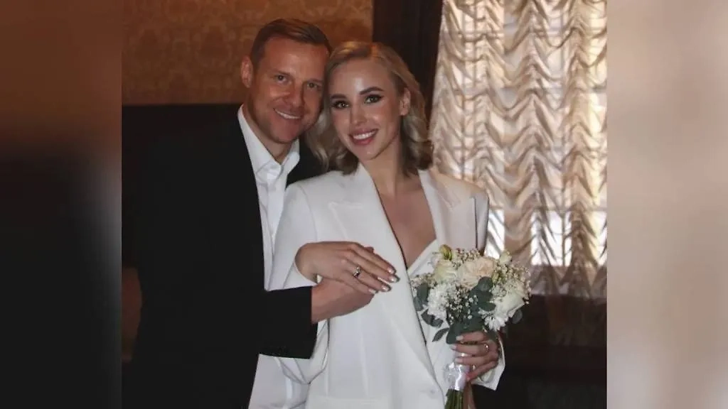 Вячеслав Малафеев и Ангелина Шкатова поженились. Обложка © Telegram / Вячеслав Малафеев