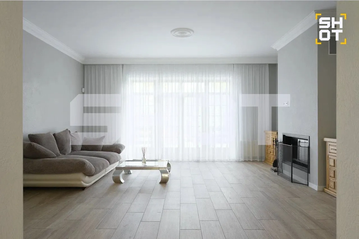 Гостиная в доме. Фото © Telegram / SHOT