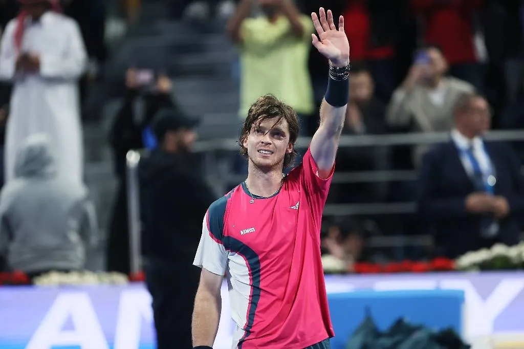 Андрей Рублёв после победы над Джейком Дрейпером в Дохе. Обложка © ТАСС / AP / Hussein Sayed