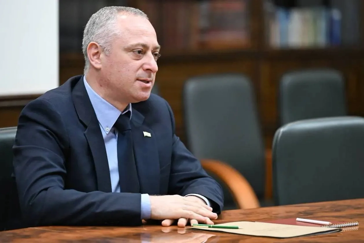 Бадра Гунба. Обложка © Telegram / Гунба-2025