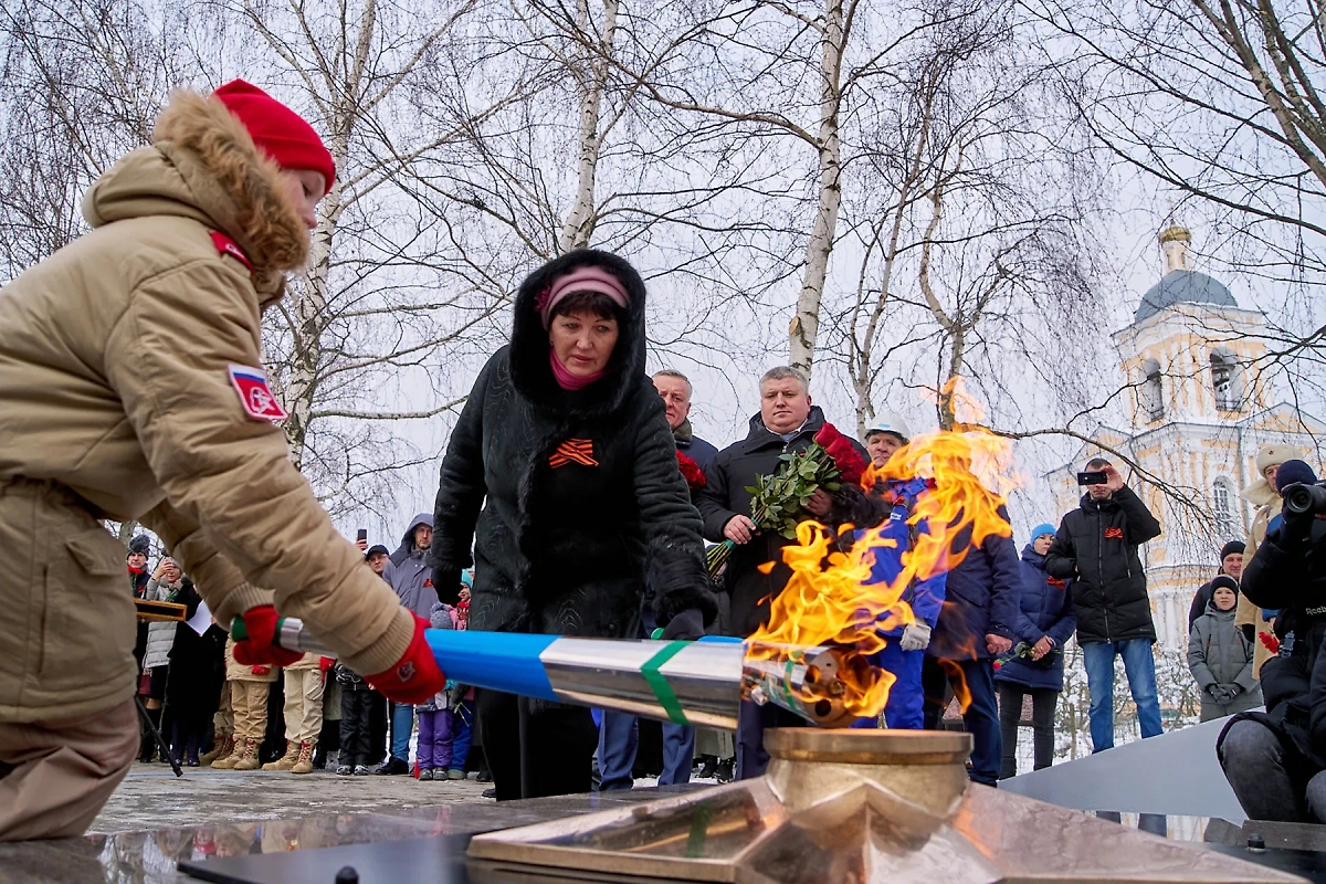 Акция «Храним огонь Победы» в Новгородской области. Фото © Предоставлено Life.ru