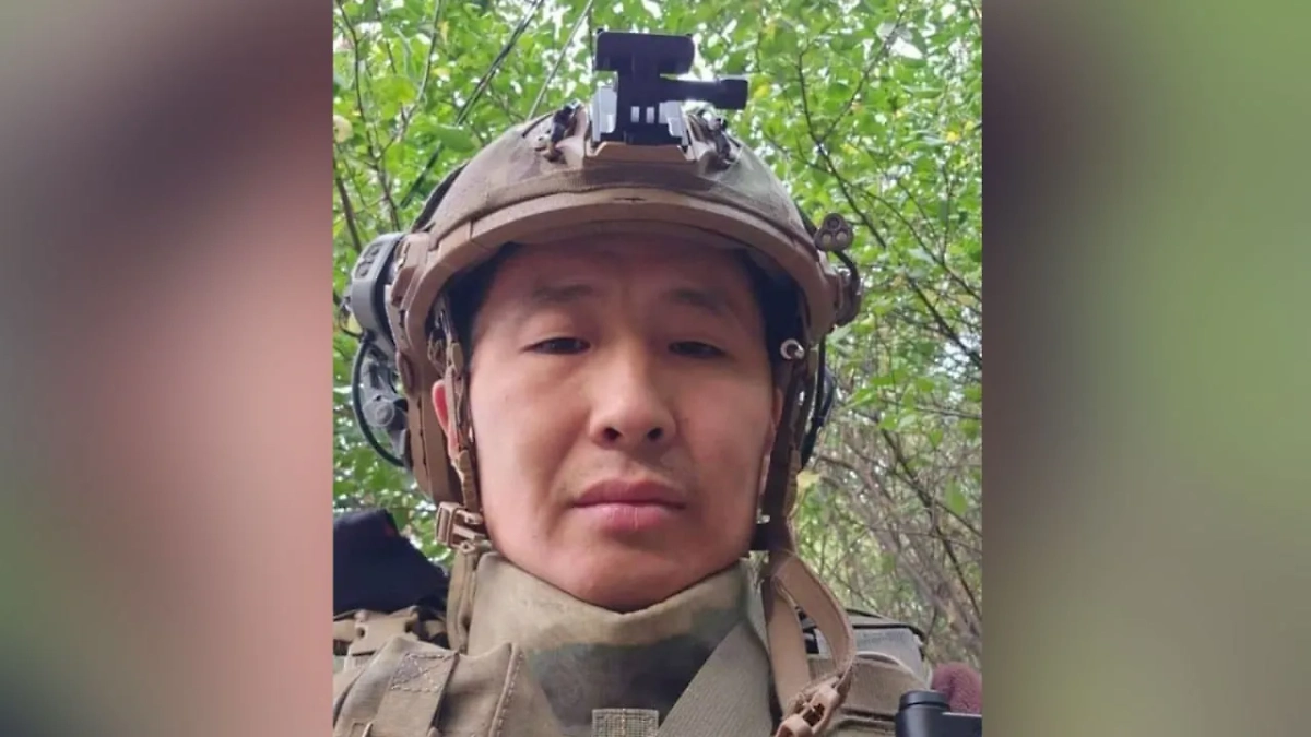 Министр по делам молодёжи и социальным коммуникациям Якутии Пётр Шамаев. Фото © Telegram / Кирилл Бычков