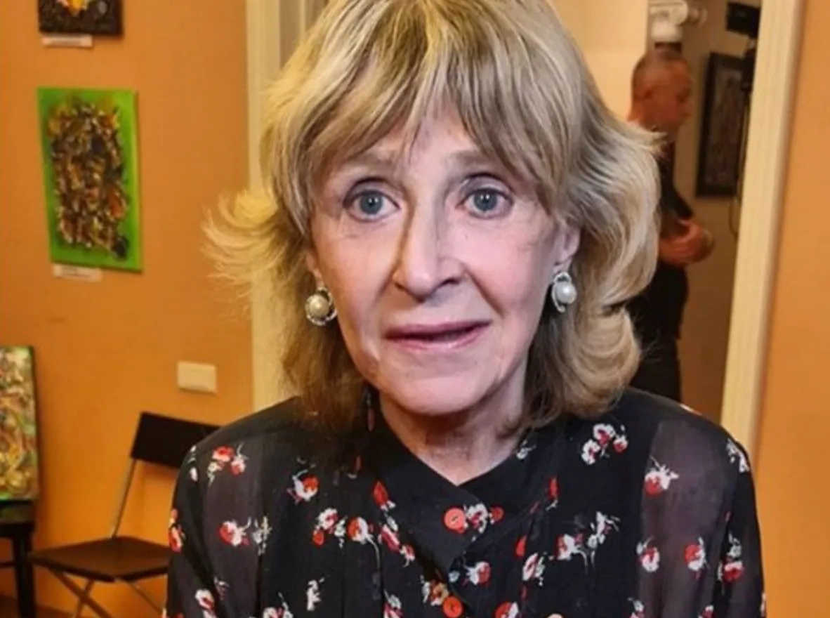 Регина Дубовицкая. Обложка © YouTube / Intuition