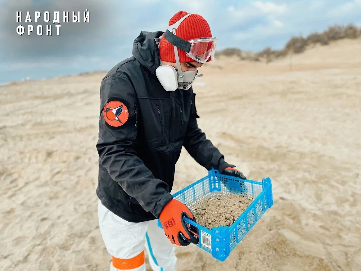 Волонтёр Масрур Атамурадов. Обложка © Предоставлено Life.ru