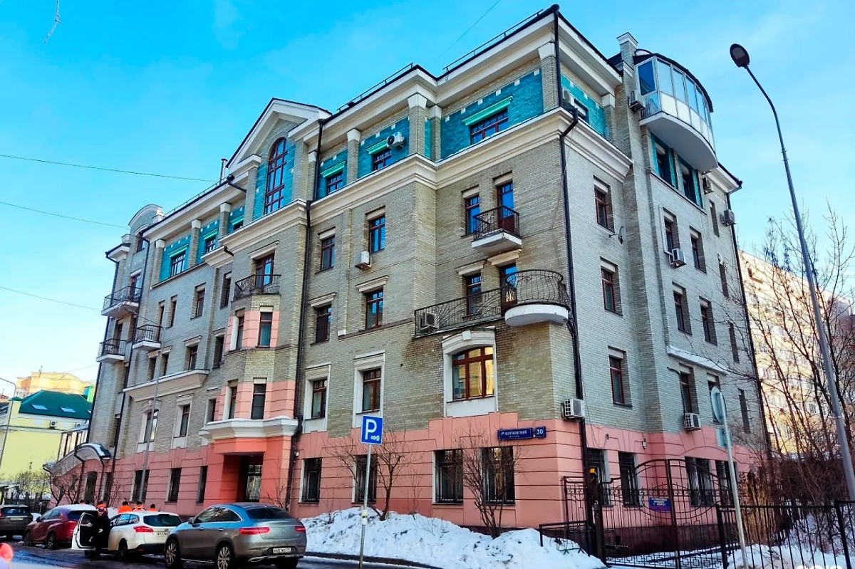 Сталинка в Самаре. Фото © 2gis