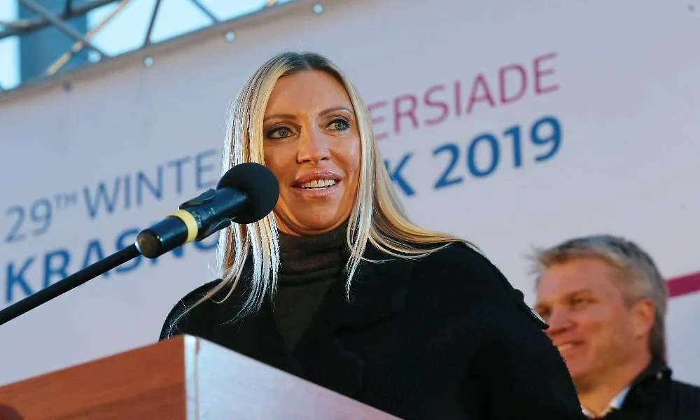 Легкоатлетка Светлана Мастеркова. Обложка © ТАСС / Владимир Гердо