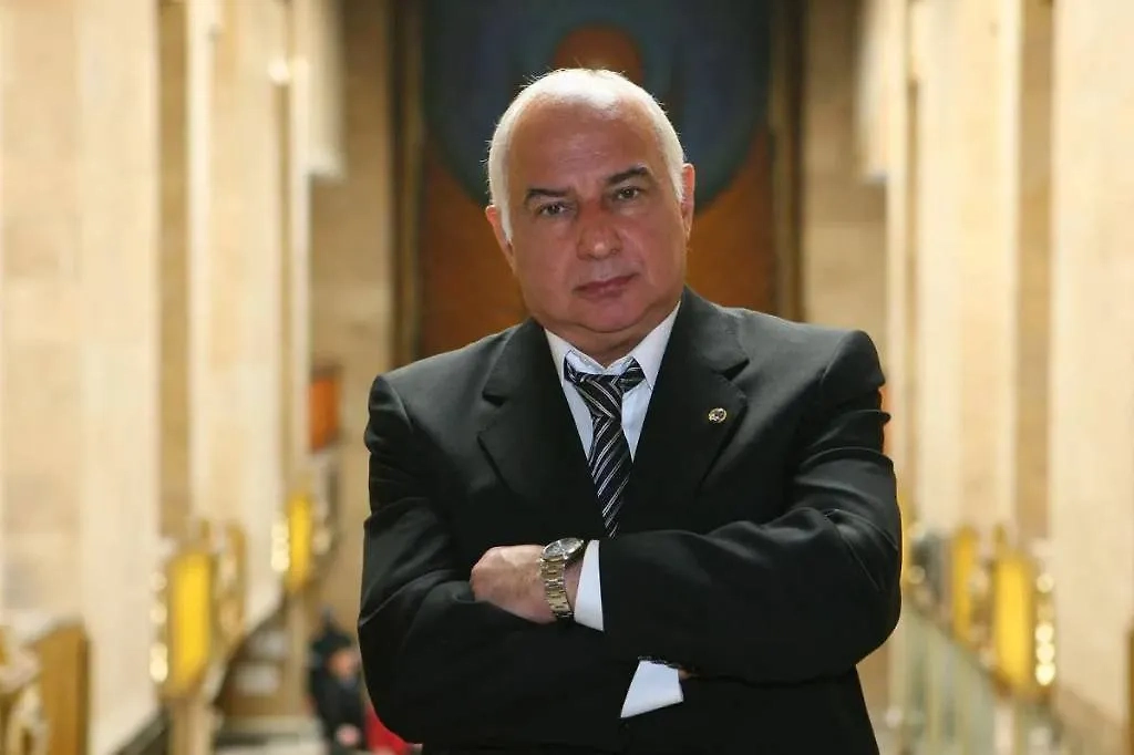 Экс-глава онкоцентра имени Блохина Михаил Давыдов. Обложка © Telegram / ОНКОЦЕНТР НА КАШИРКЕ