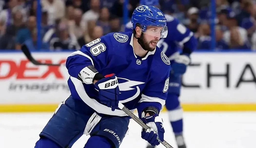 Никита Кучеров. Обложка © nhl