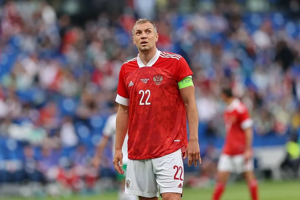 Артём Дзюба в форме сборной РФ. Обложка © ТАСС / Олег Бухарев