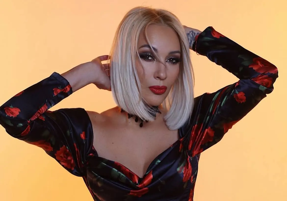 Лера Кудрявцева. Обложка © Instagram (признан экстремистской организацией и запрещён на территории Российской Федерации) / @leratv