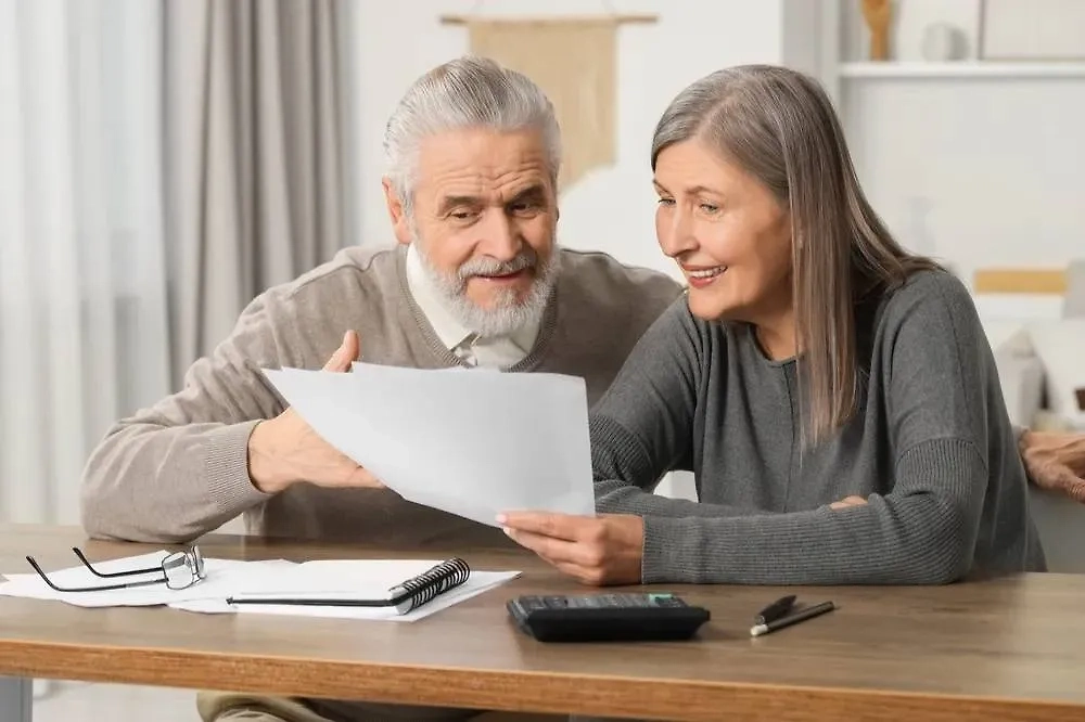 Пенсионеры получат льготы. Обложка © Shutterstock / FOTODOM / New Africa