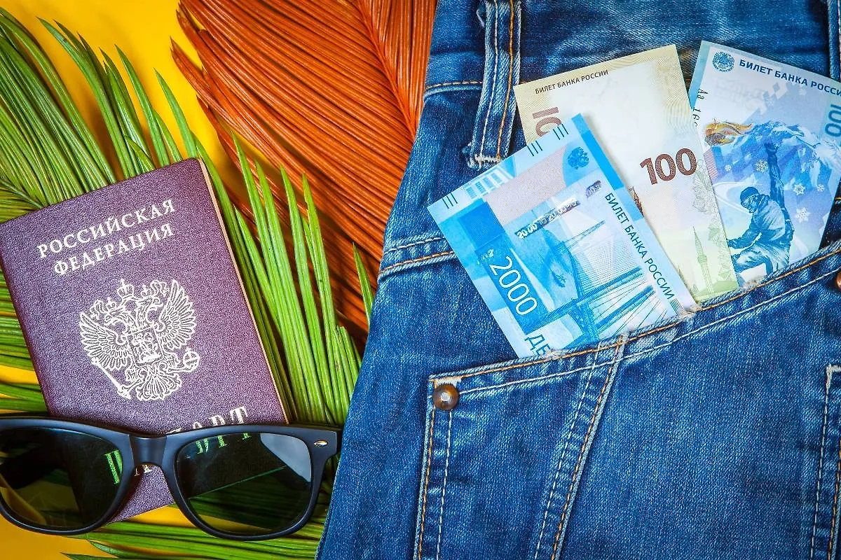 Вырос спрос на поездки за рубеж. Обложка © Shutterstock / FOTODOM / FOTOGRIN