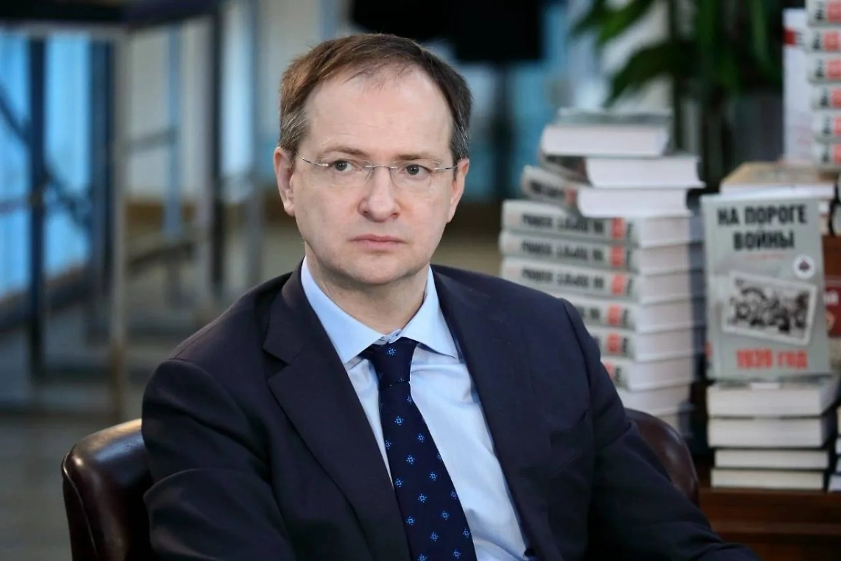 Владимир Мединский. Обложка © Wikipedia