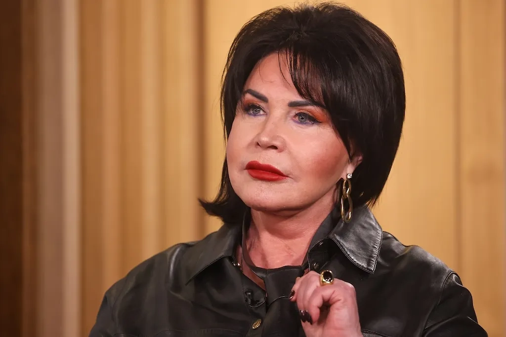 Народная артистка России Надежда Бабкина. Обложка © ТАСС / Евгений Мессман